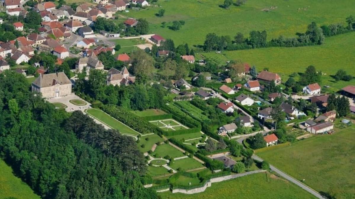 Vaire-le-Grand Gite 3 Etoiles "Entre Sources Et Riviere" Besancon מראה חיצוני תמונה